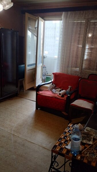 Militari (B-dul Iuliu Maniu - 5-6 min. de Gorjului)