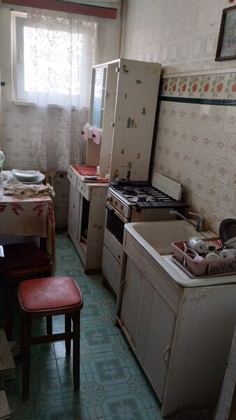 Militari (B-dul Iuliu Maniu - 5-6 min. de Gorjului)